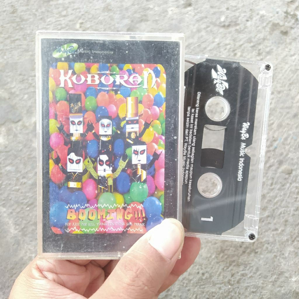 Kaset Pita Kuburan Band