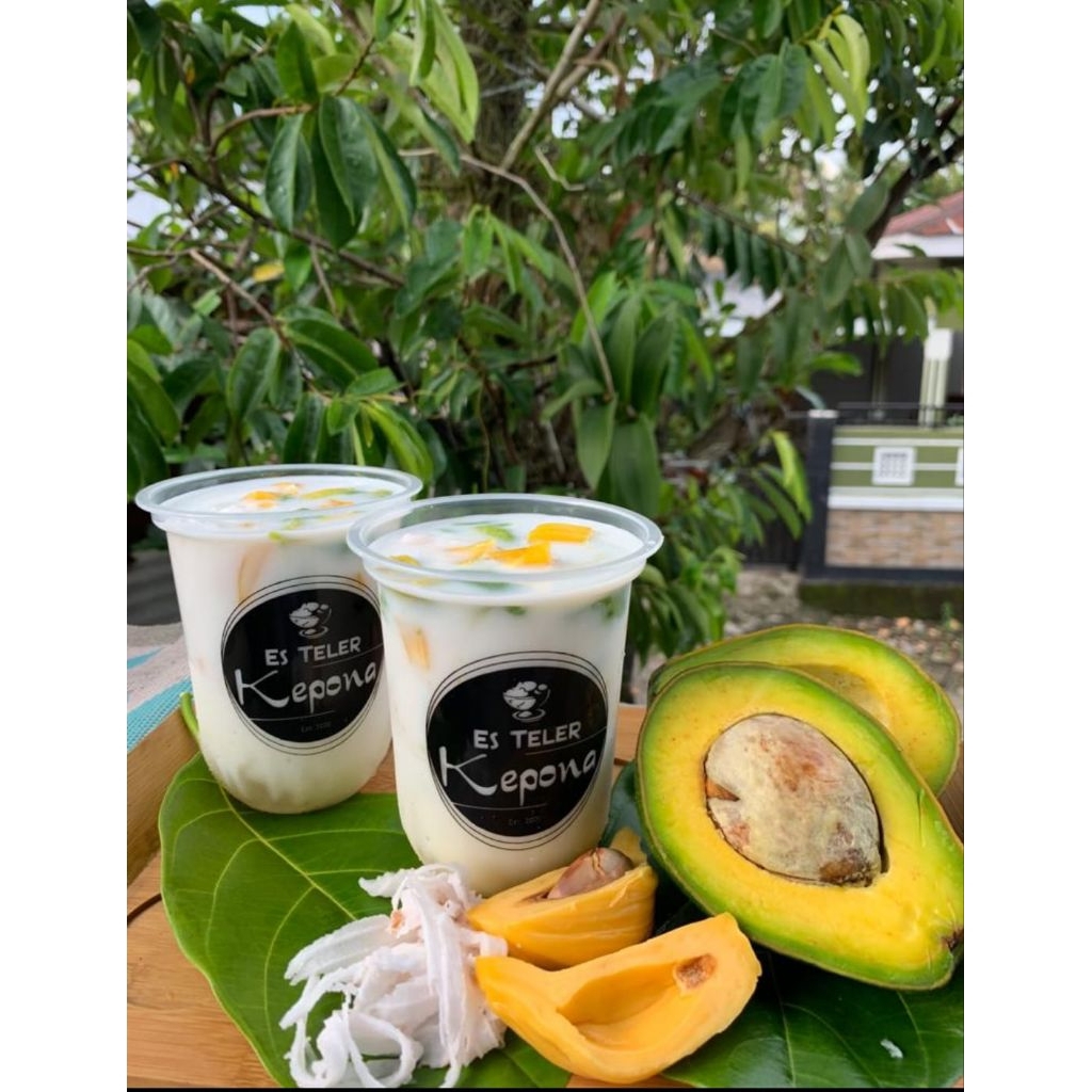 ES TELER KEPONA (KELAPA, ALPUKAT, NANGKA)