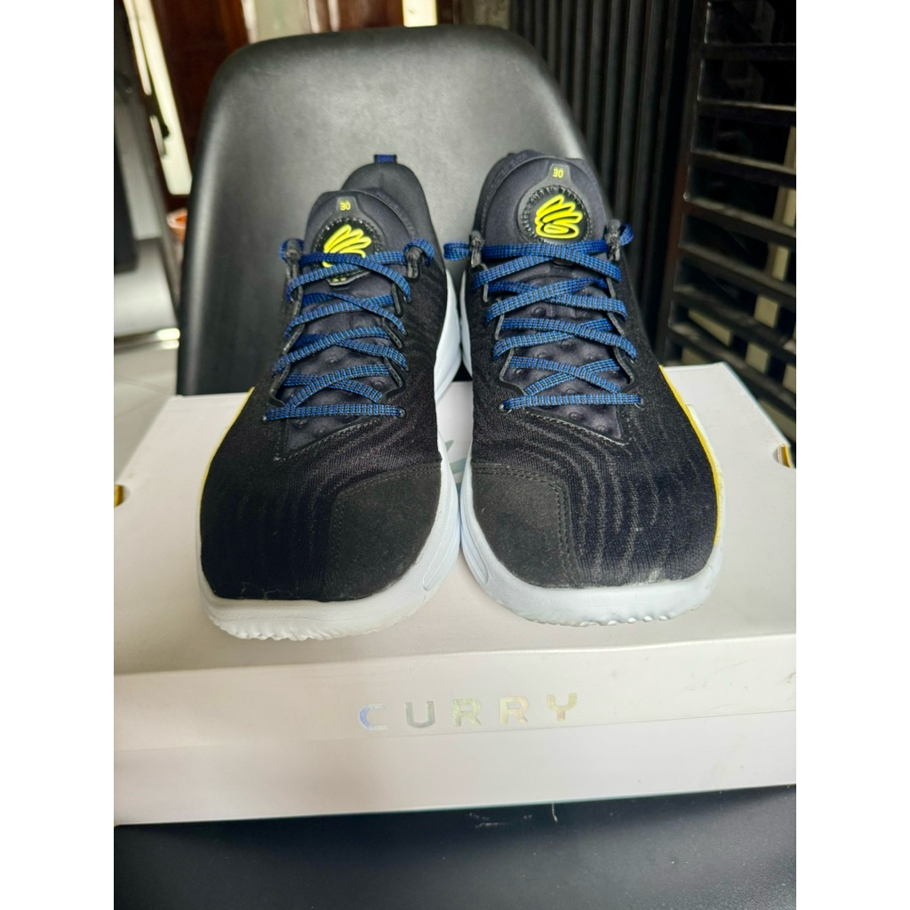 Sepatu Basket Curry 12 Dub Nation size 46 (second)