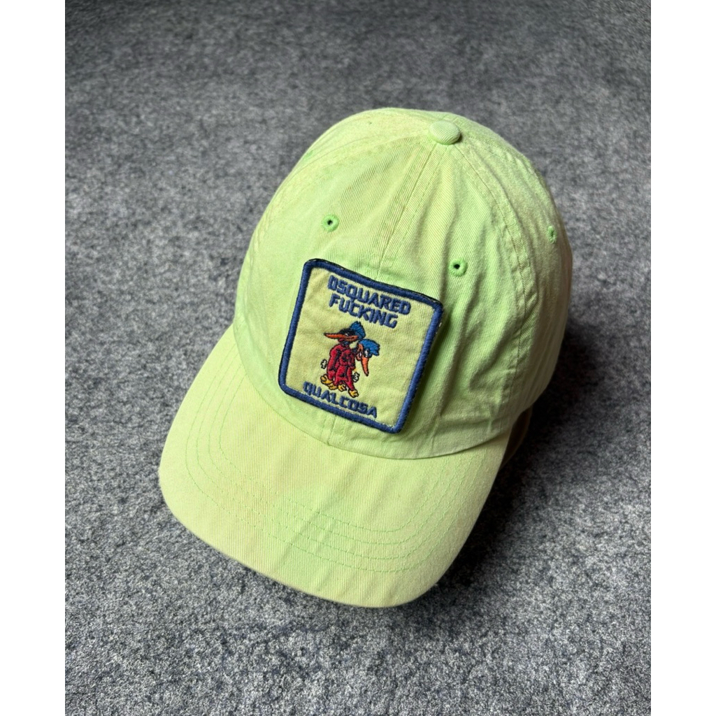 dsquared cap