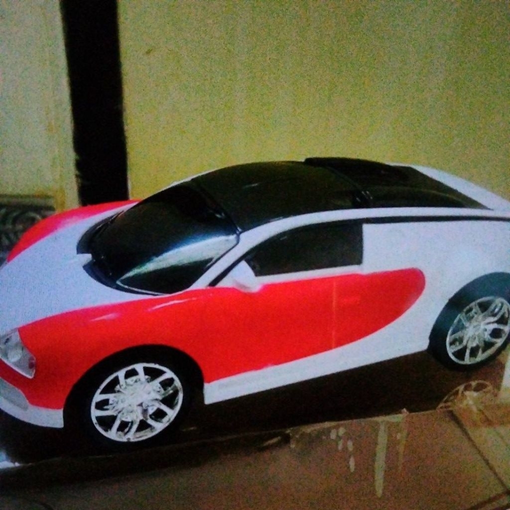 famous car minus batre