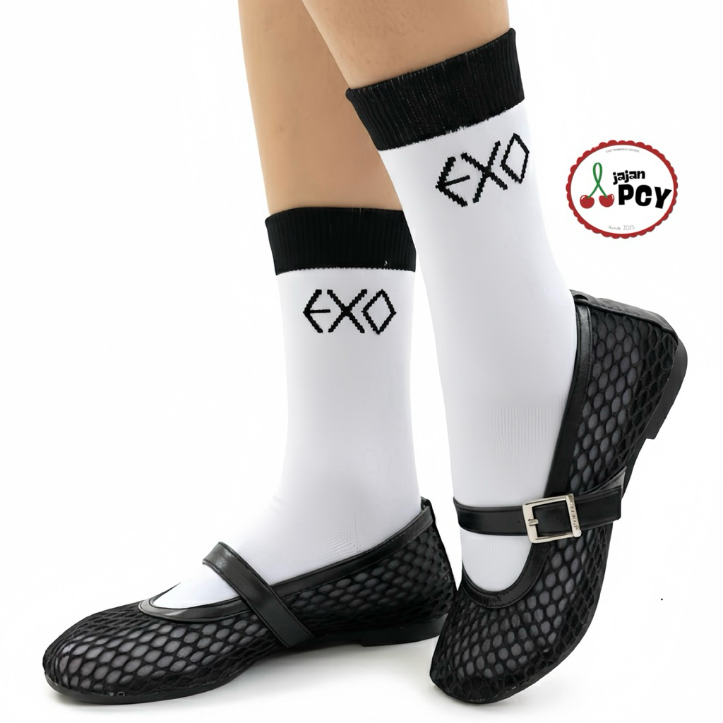 KAOS KAKI EXO
