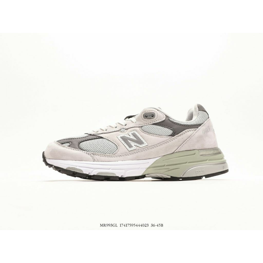 Black perfect Sepatu Sneakers Grey - 993