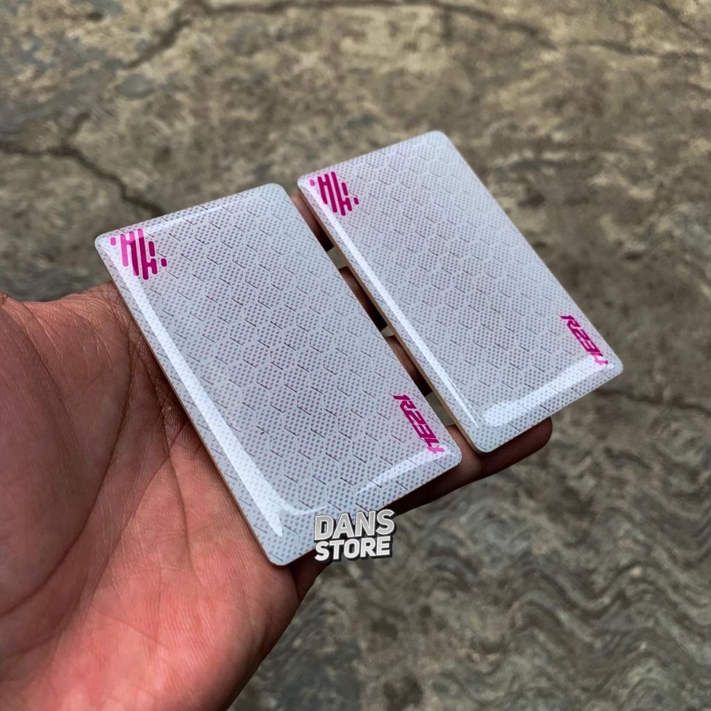 Panel Tutup Batrai R234 Akrilik Uv Print White Carbon Pink Logo Glossy