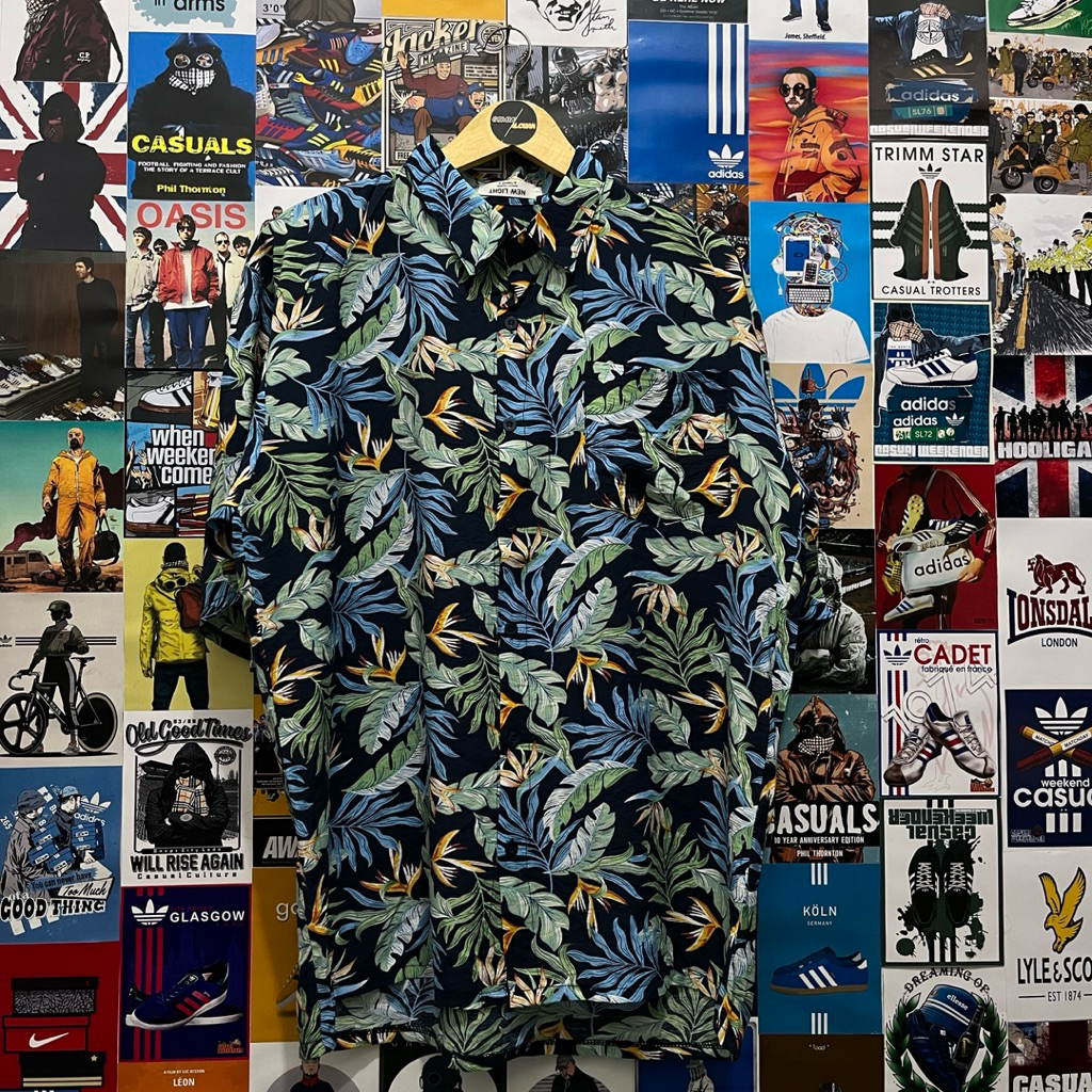 Kemeja / Lengan Pendek / Motif / Vintage / Second / New Light