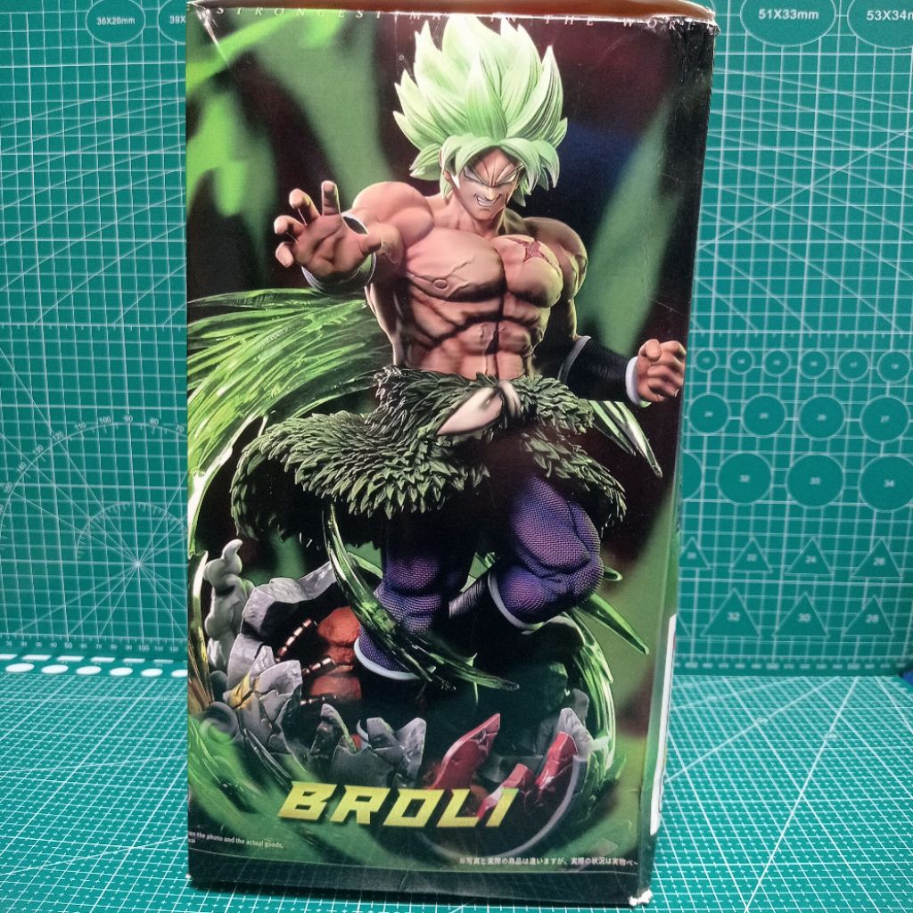 BROLY DRAGON BALL