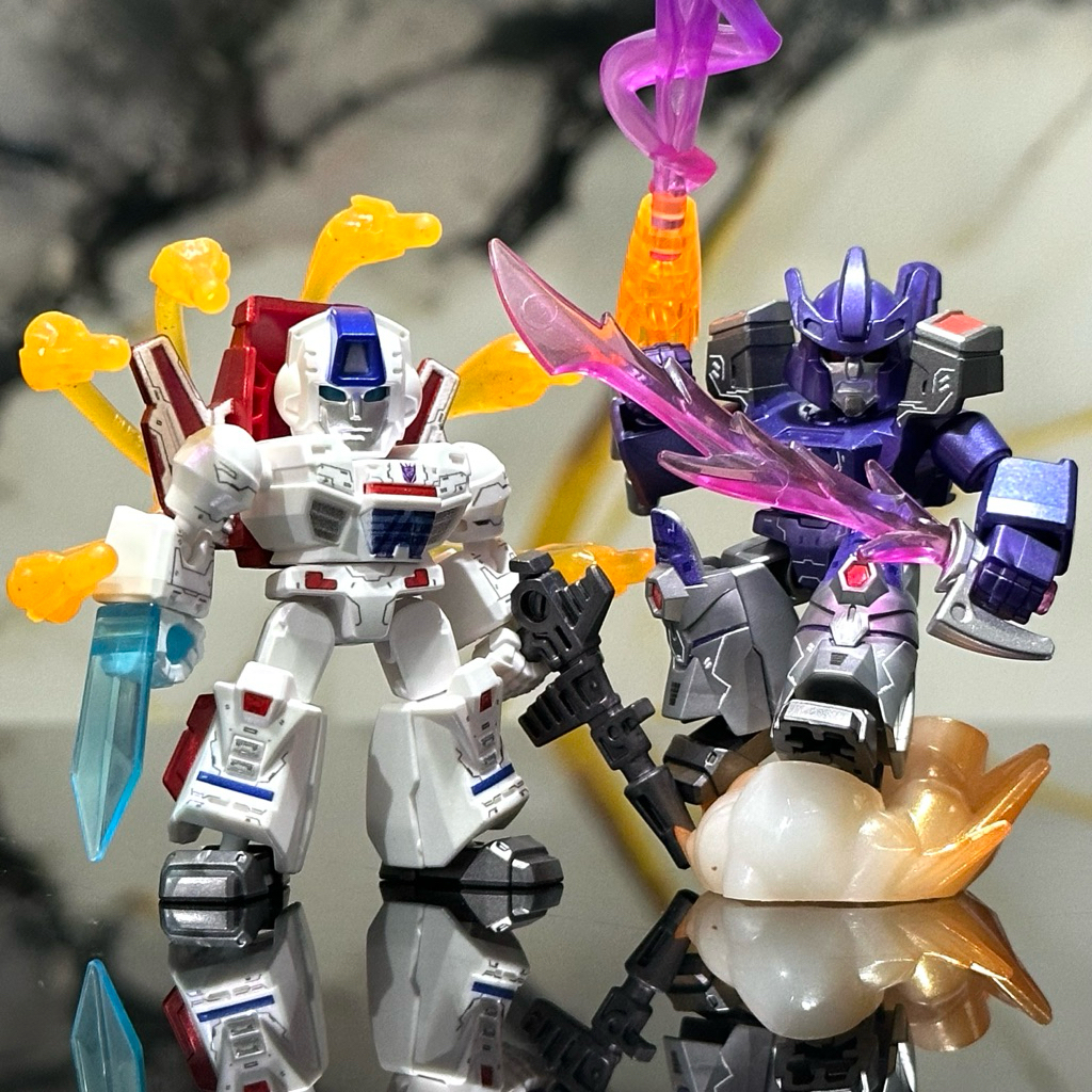 (1 PCS FIXED) TRANSFORMERS DEFENDER 05 DV 05