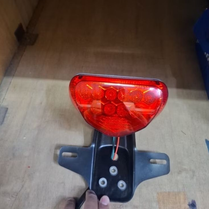 LAMPU STOPAN STOP LAMP CB100 GLK K5 CG125 LED + DUDUKAN STOPAN IMPORT