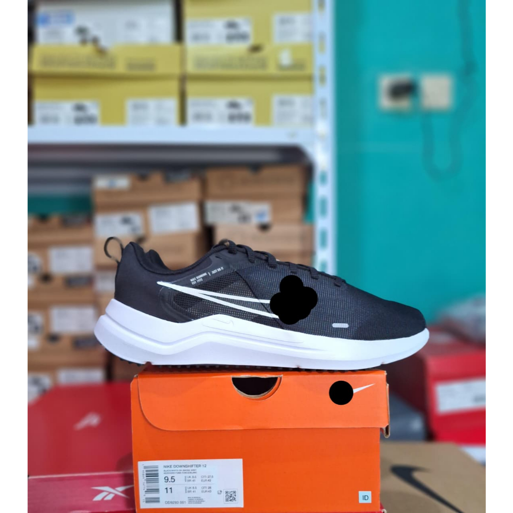 Sepatu Running Downshifter 12 Black Original