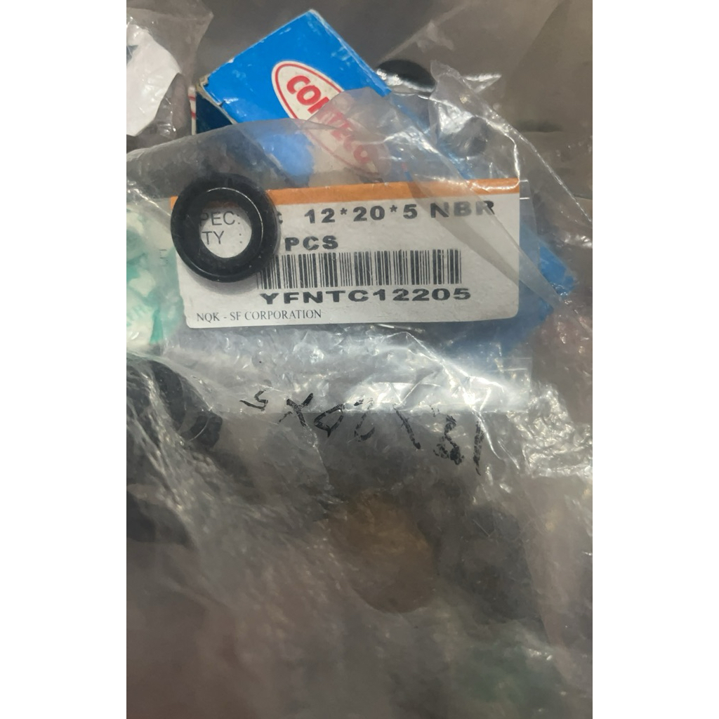 OIL SEAL 12X20X5 / HONGYU HYDRAULIC SEAL 12 20 5 / TC 12*20*5