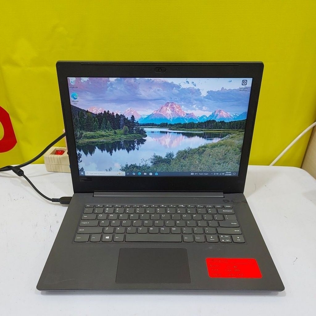 Laptop Lenovo V130-14IGM intel celeron N4000 Ram 4gb ssd 500GB 1227