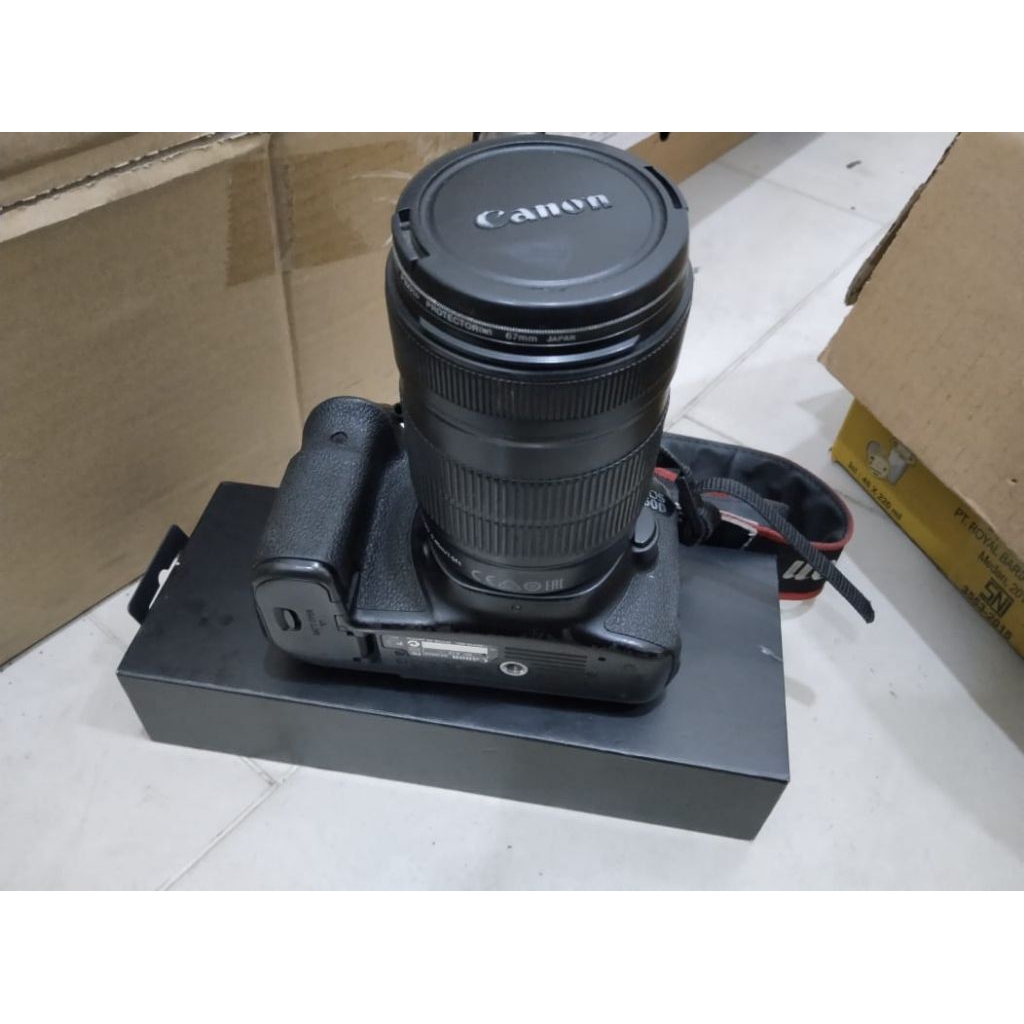 Camera Canon DSLR 1500D