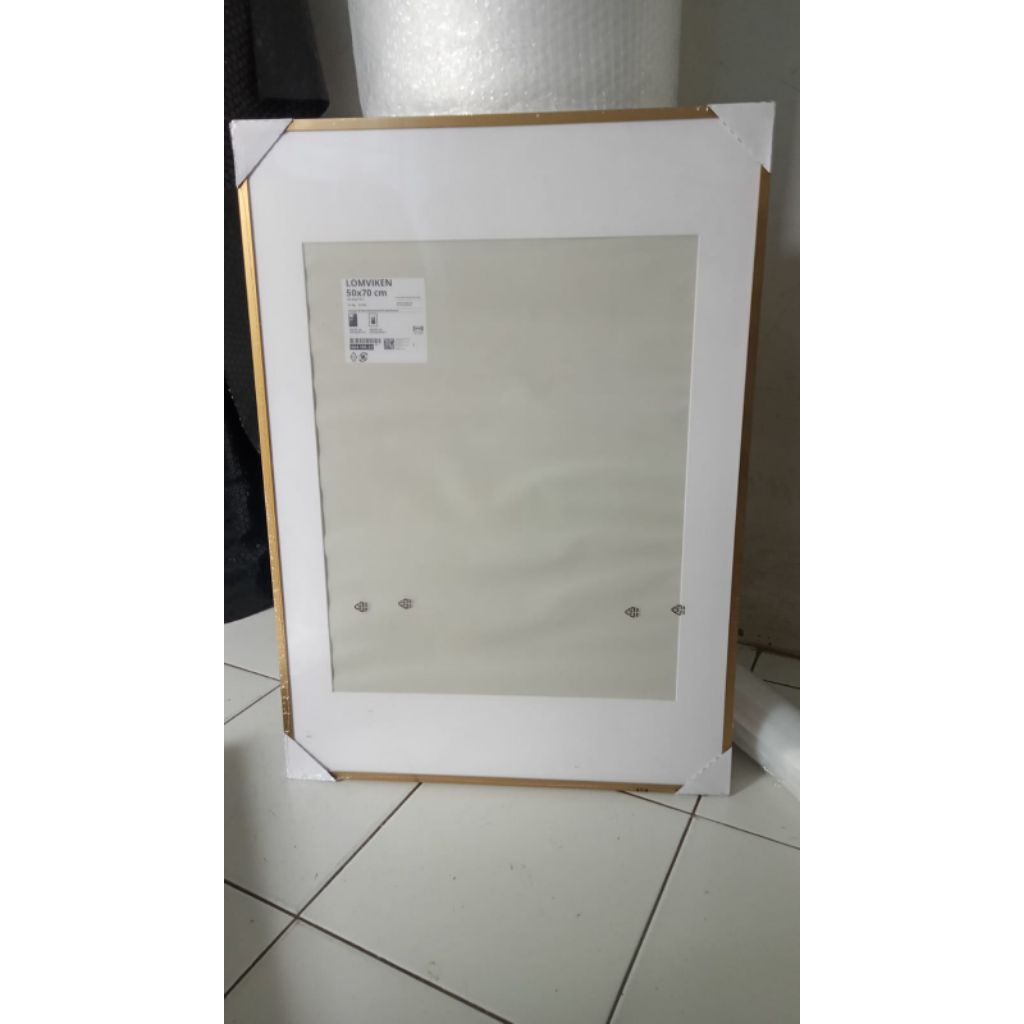 Ready Siap kirim Bingkai Frame Foto warna Emas Besar Uk 50x70 cm