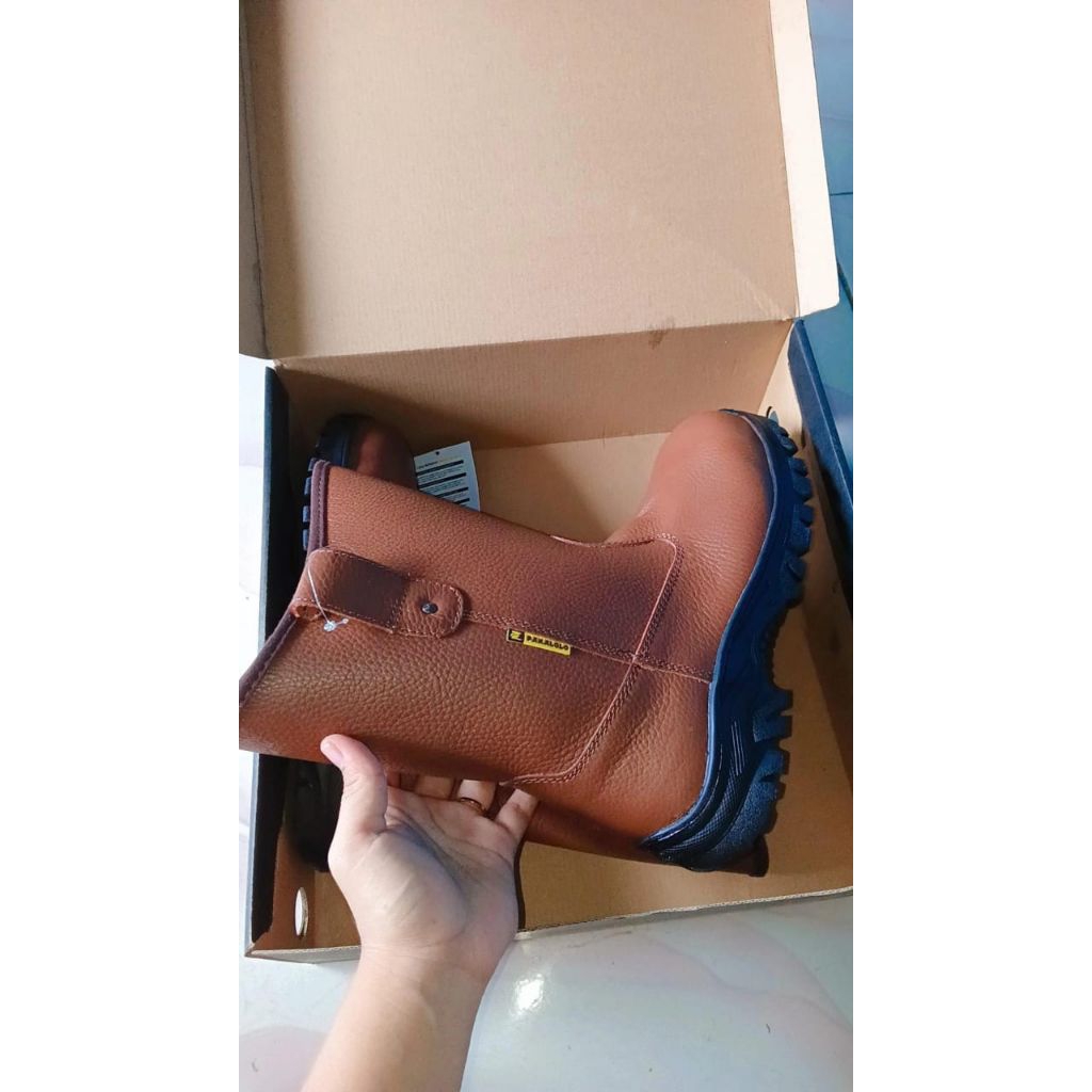 Sepatu safety merk Pakalolo ORI