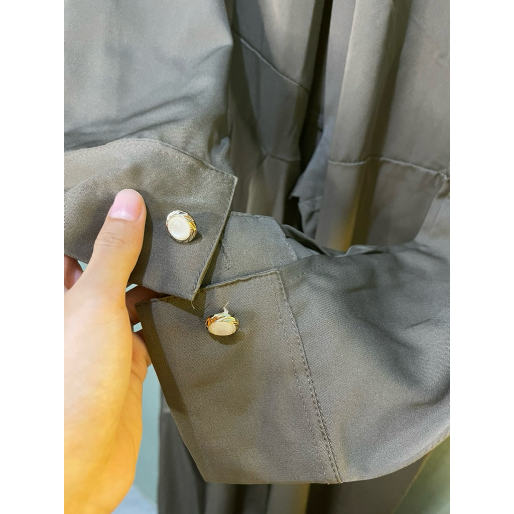 Dress satin ash taupe