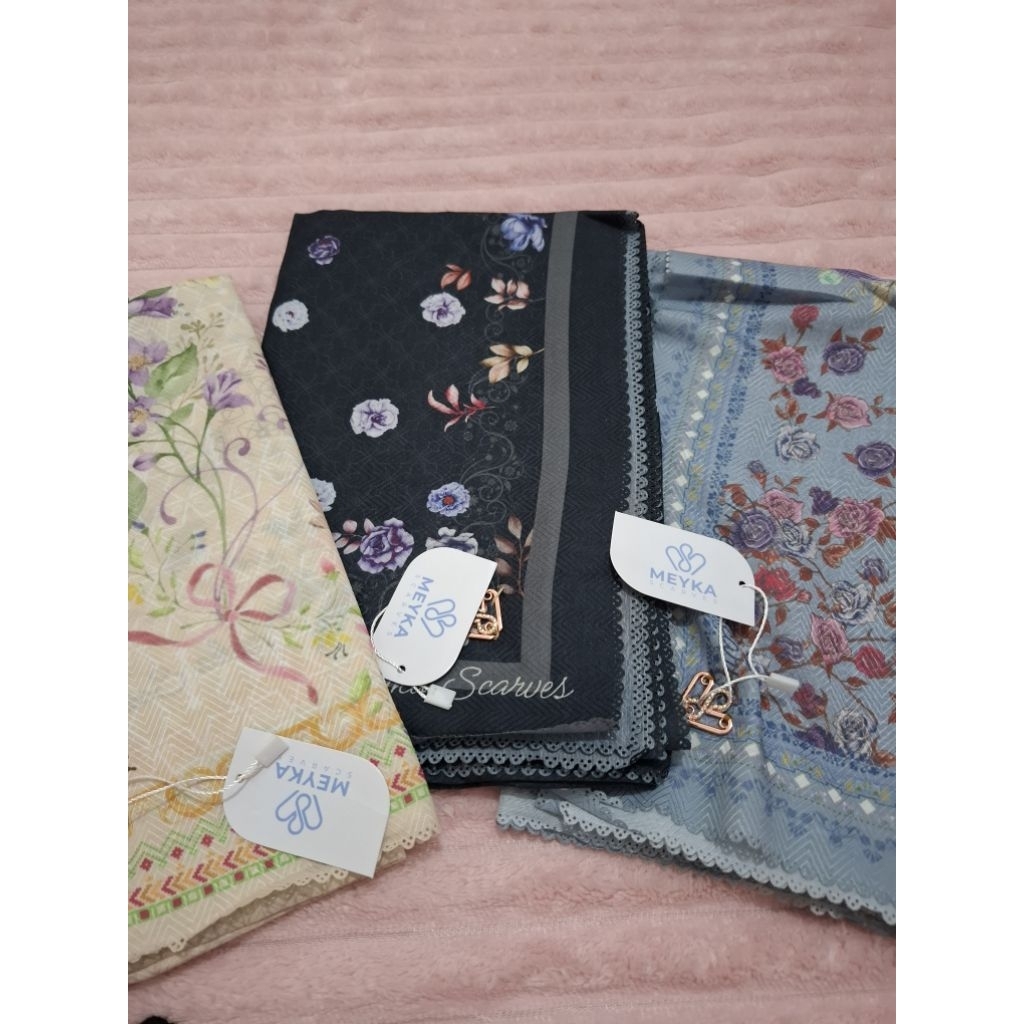 Meyka Scarves
