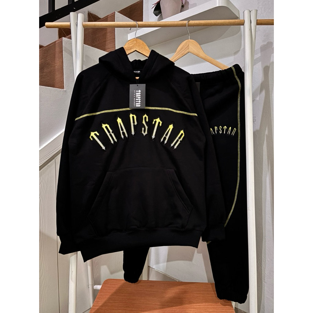 ONE SET TRAPSTAR FULLTAG