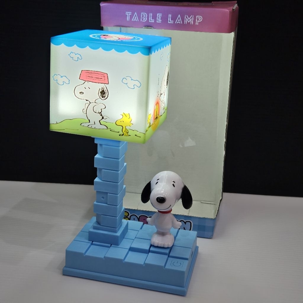 Snoopy Table Lamp Standing / Cube Motion Sensor Rechargable USB Lampu Snoopy Ready New