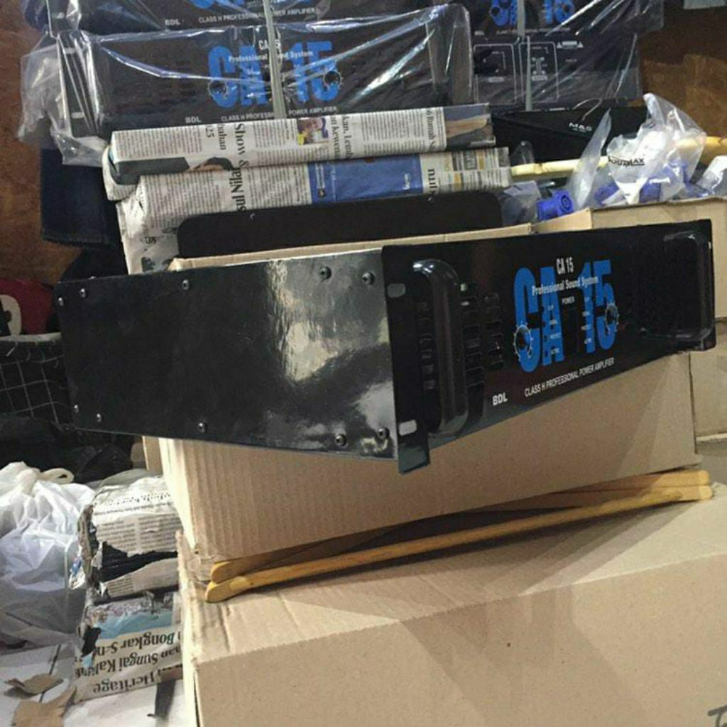 Konci_Sorga Box Power Amplifier Ca 15 Bok Ca 15 Series Warna Hitam