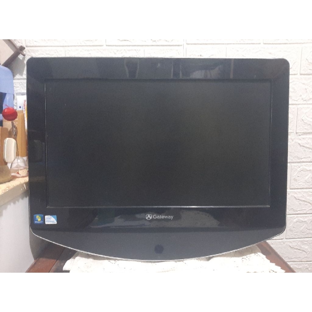 Gateway One ZX4930 PC 20inci AIO second kondisi hidup