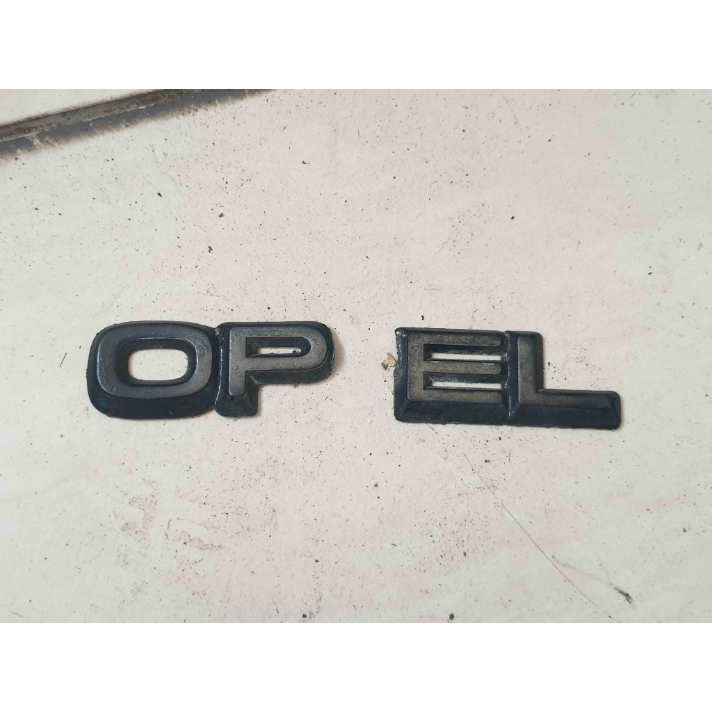 emblem OPEL Opel Blazer 2001