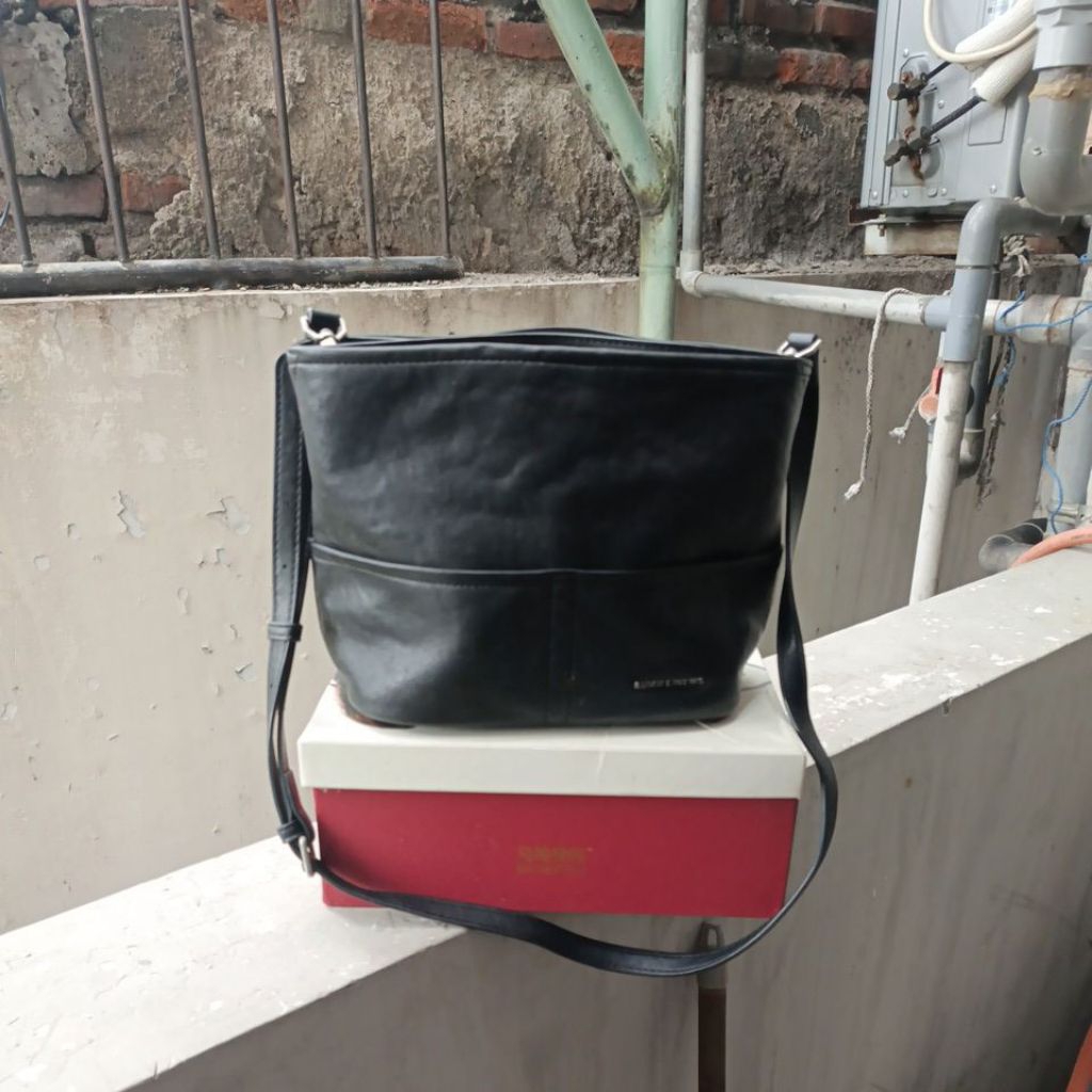 TAS PRELOVED MADELYN BAGS