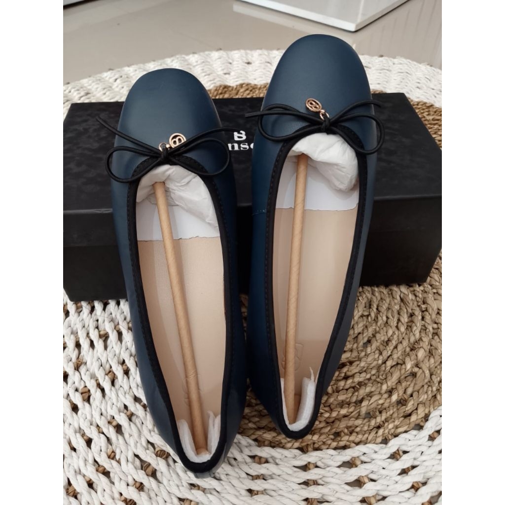 buttonscarves sepatu ballerina,sandal kefi