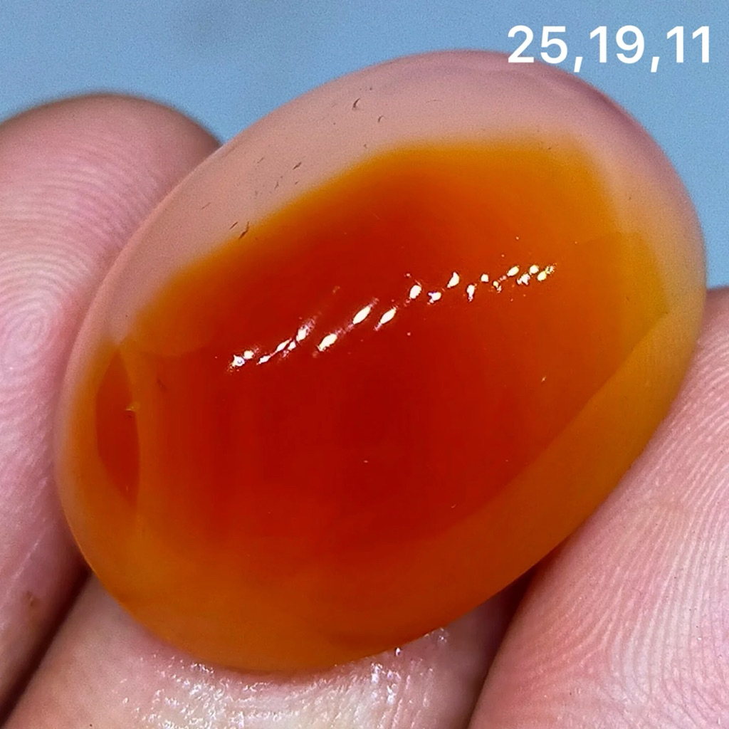 batu akik asli yakut merah antik top ha natural (asli alam)
