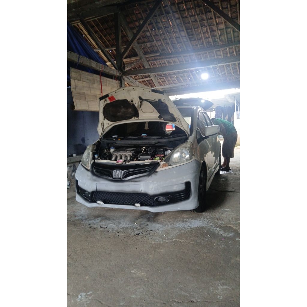 Bemper jazz ge8 termurah di Indonesia