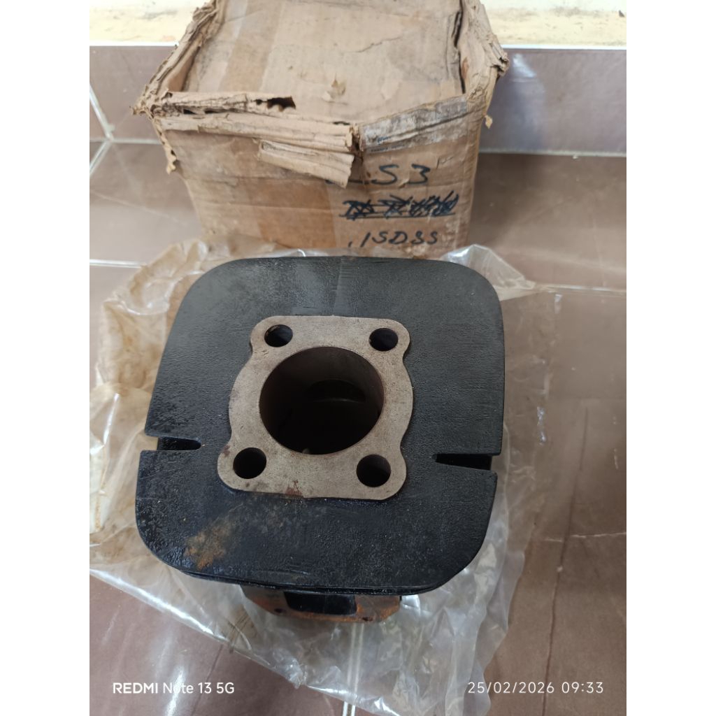 blok seher seker Cilynder block yamaha Ls3 ls 3 dt100 rs100 original yamaha nos