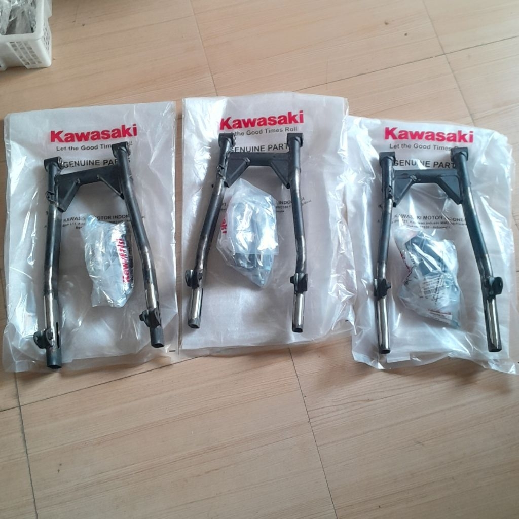 Arm W175 Swingarm swing arm w175 Kawasaki W175 W 175 Set original Kawasaki