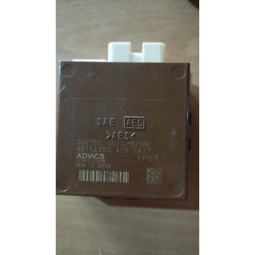 EPB modul Mitsubshi pajero code 4815a250 EA17