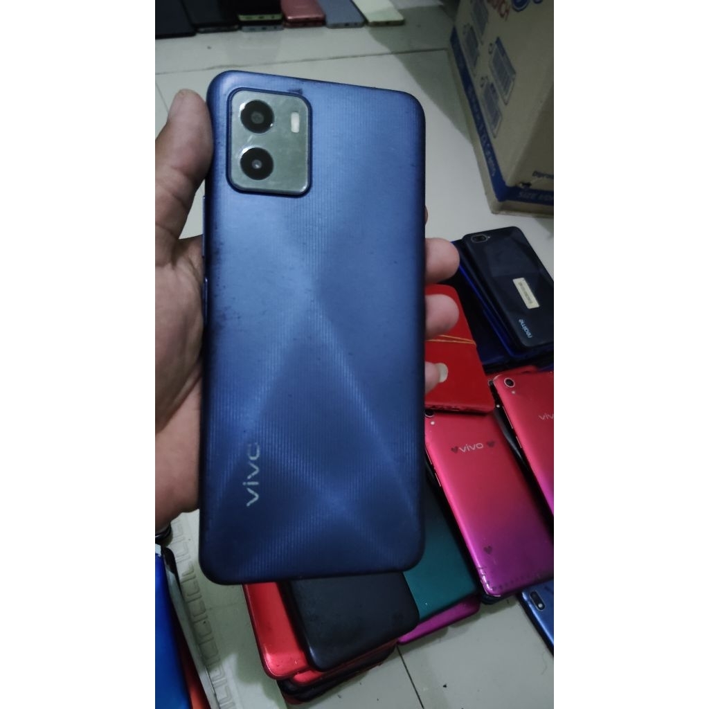 Jual unit ViVo y15s Mesin normal,lcd minus,fisik seadanya