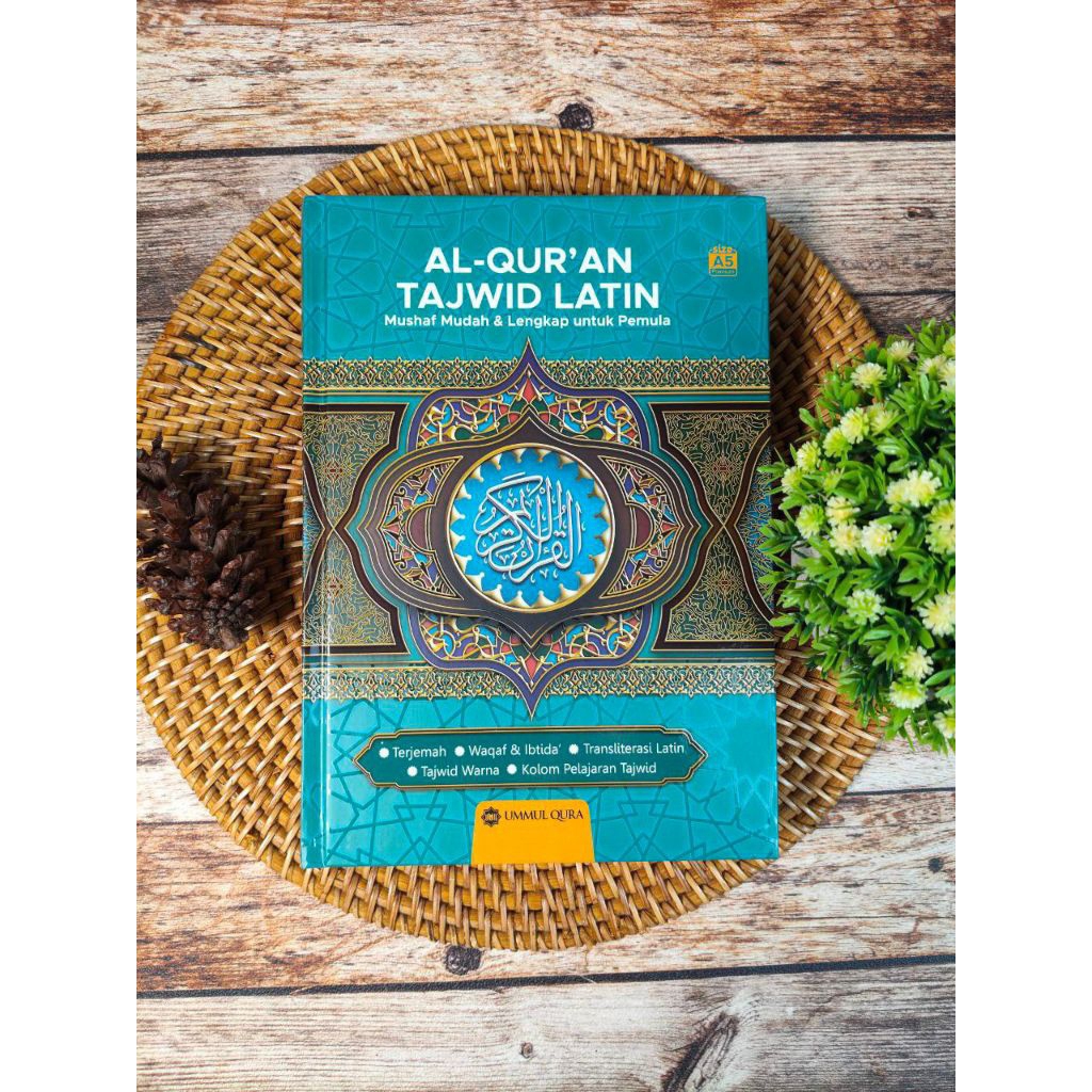 AL-QUR'AN TAJWID LATIN Mushaf Mudah & Lengkap untuk Pemula