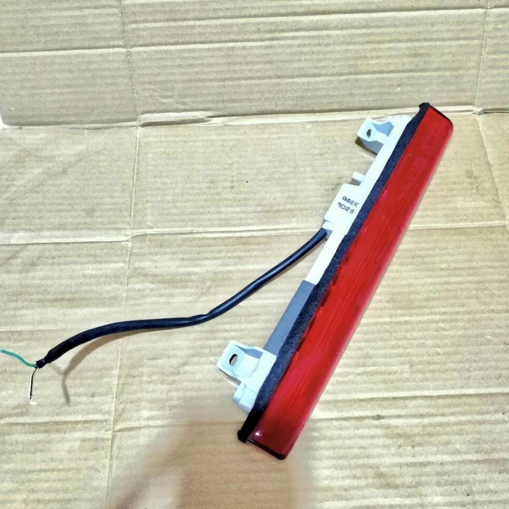 lampu spoiler Honda Brio original