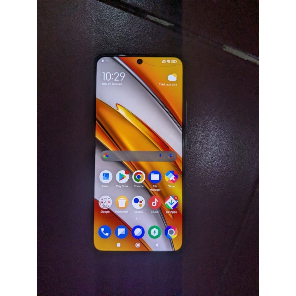 Xiaomi Poco f3 minus LCD Dan backdoor retak