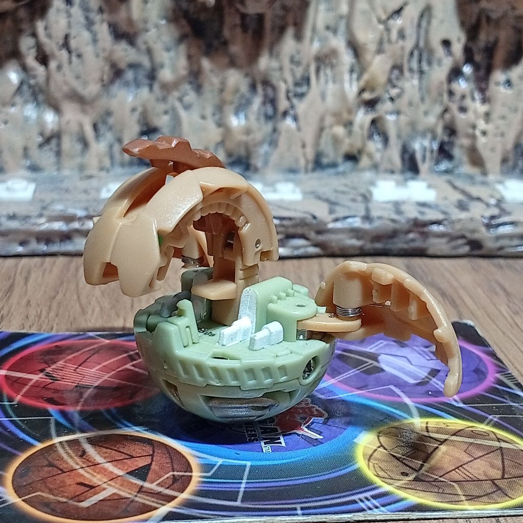 Bakugan Naga Bakuswap