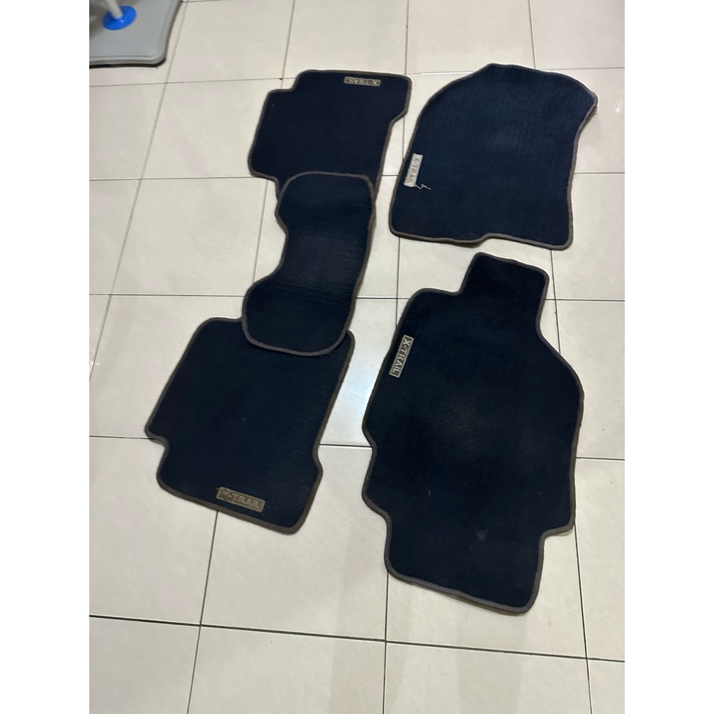 karpet xtrail T30 kain bludru original