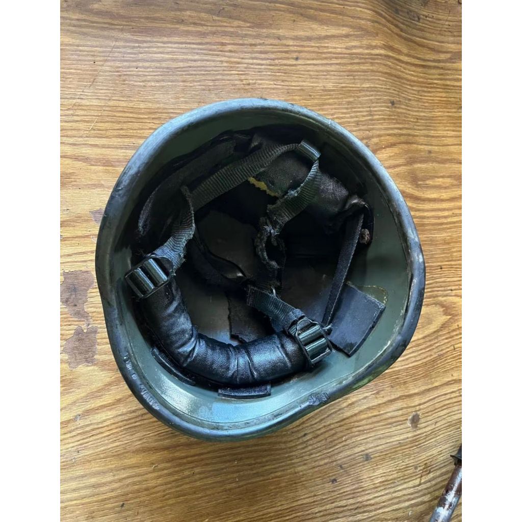 Helm Helmet Perang / Helm Jadul Vintage Original / 1441 Co