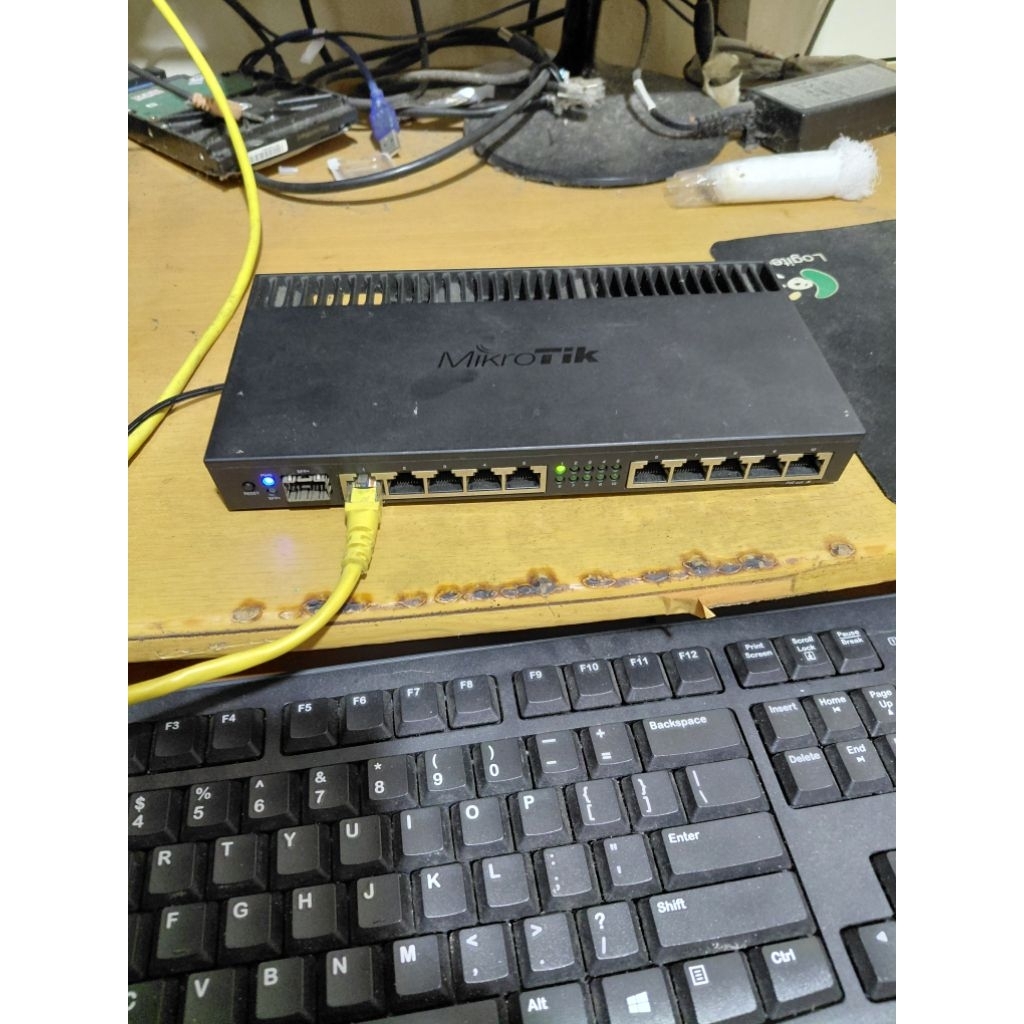 Mikrotik RB4011iGS RM Bekas normal