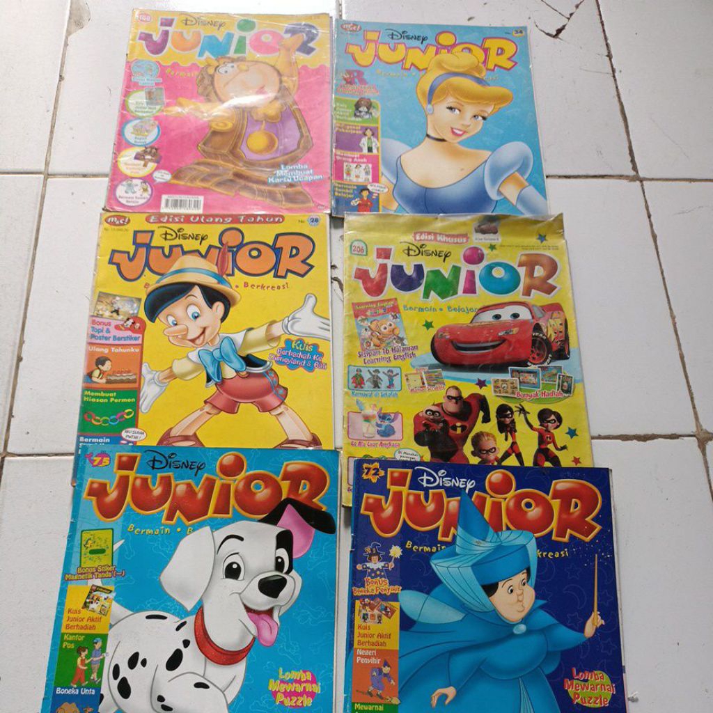 Majalah Disney Junior 1set 7 buku