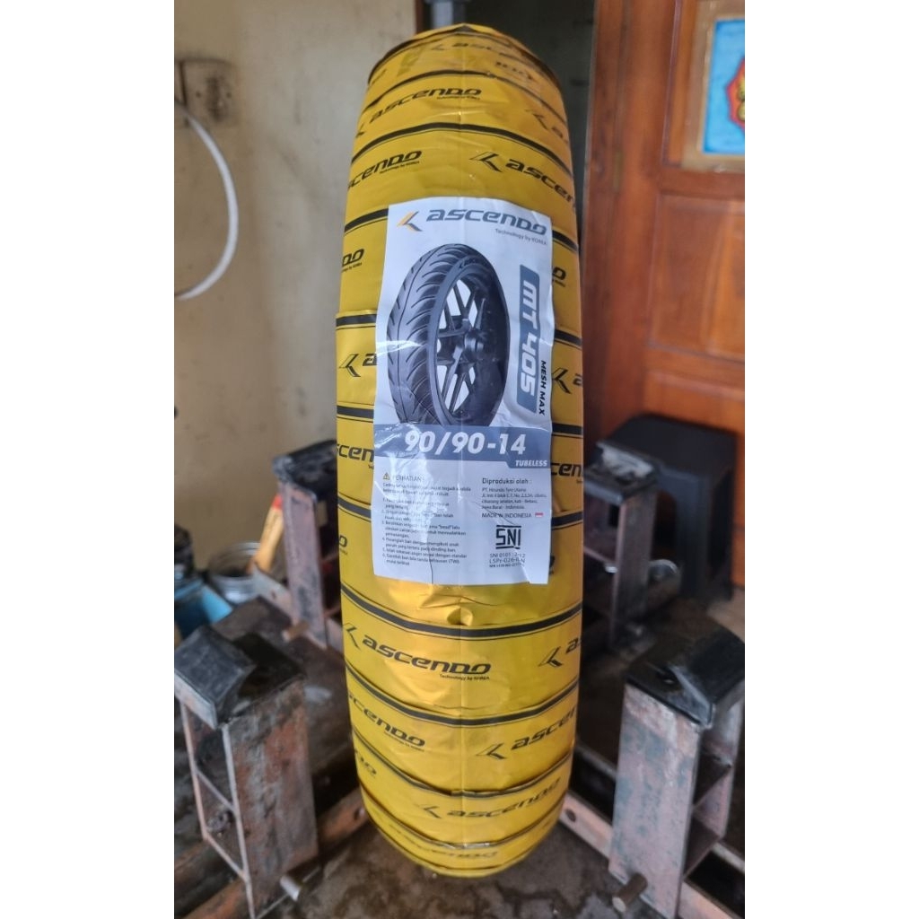 Ban tubeless ascendo 90/90 ring 14