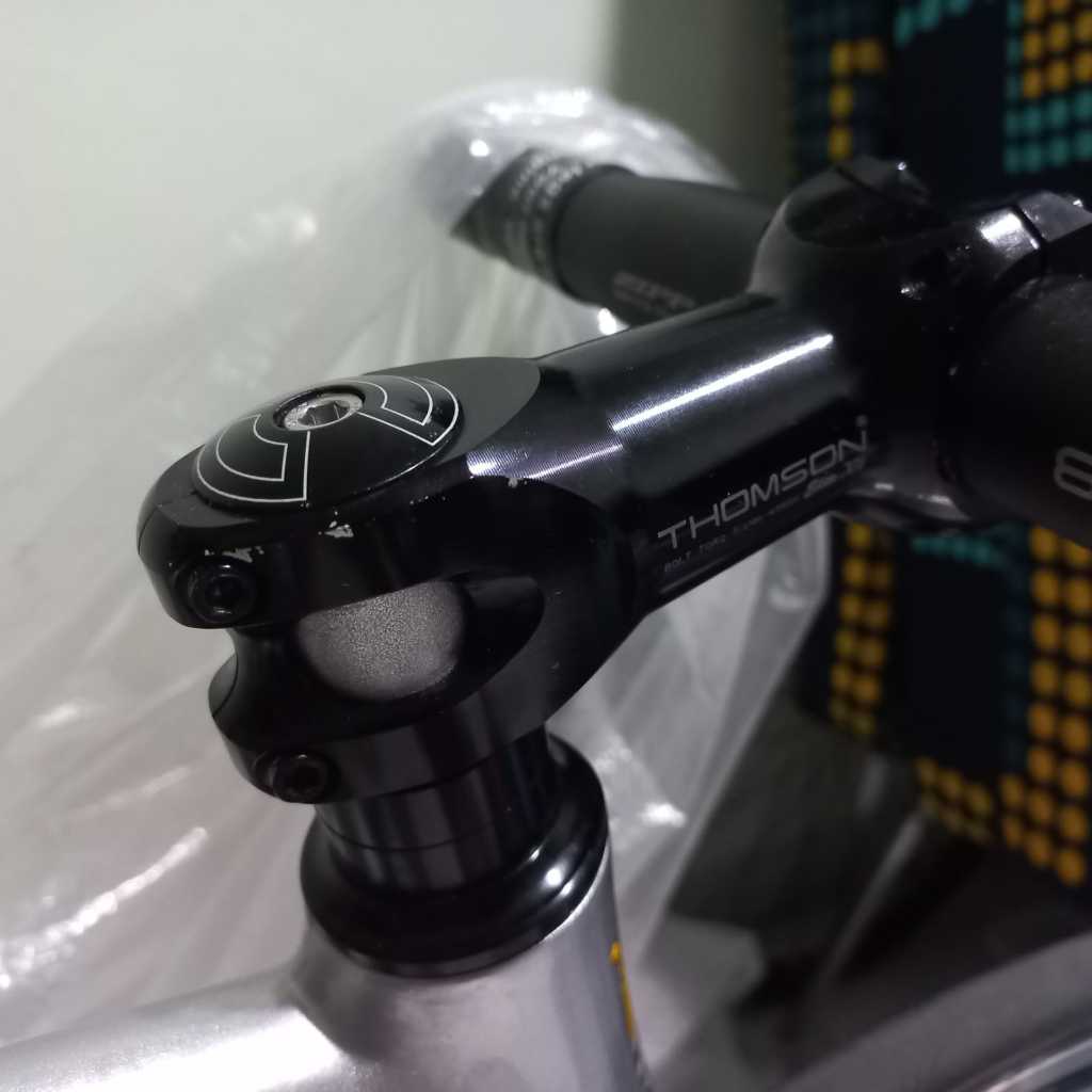 Stem Thomson x4 90mm 0° + top cap cinelli