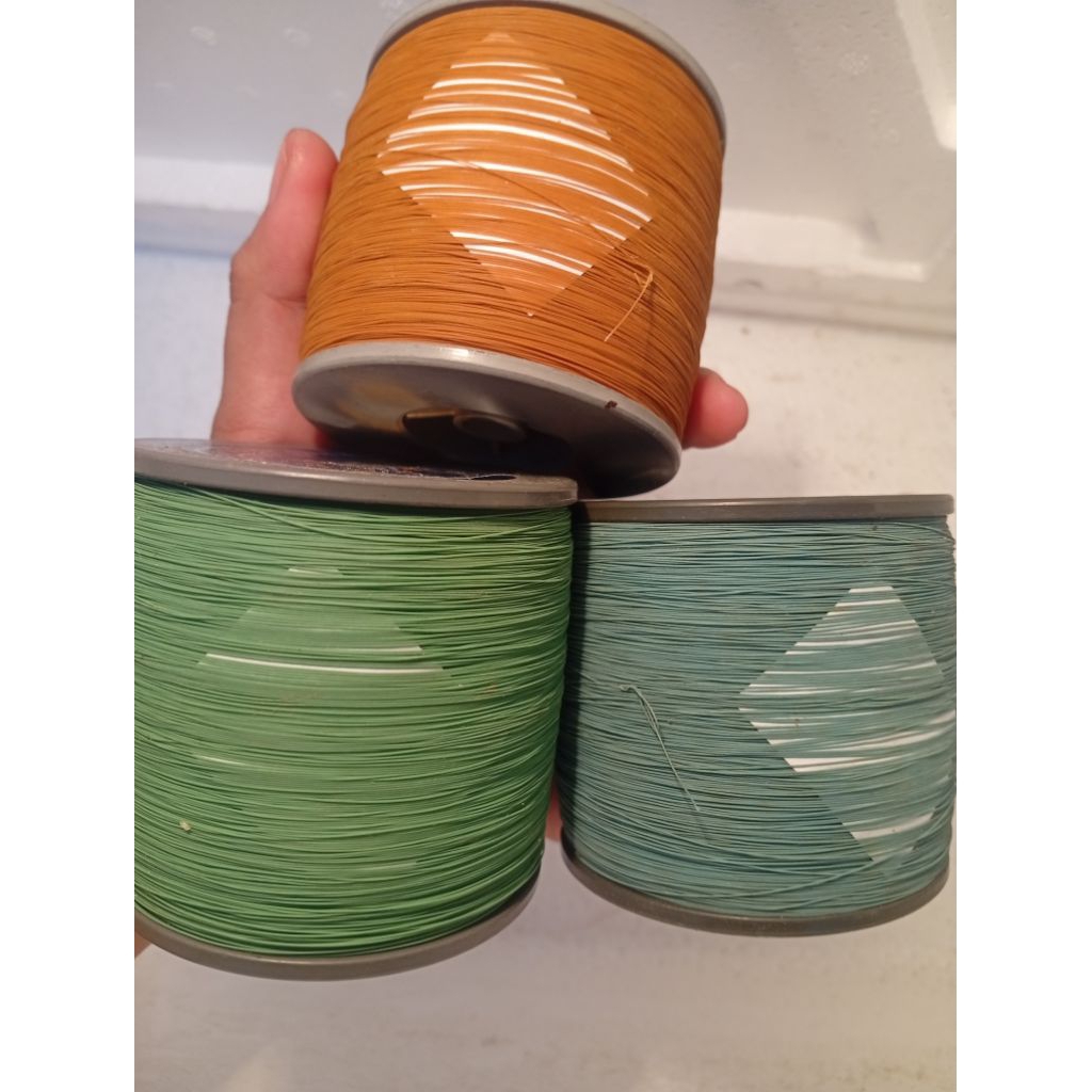 gelasan molor huwi 3000 yard. label biru seri