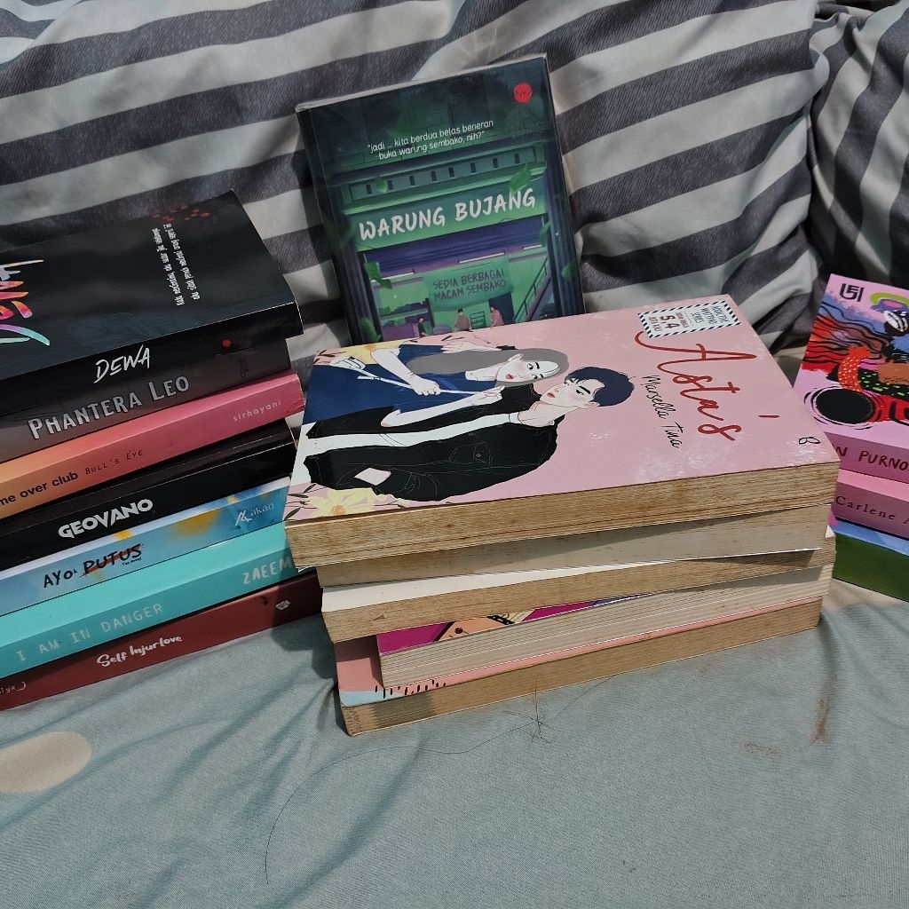 preloved novel ori