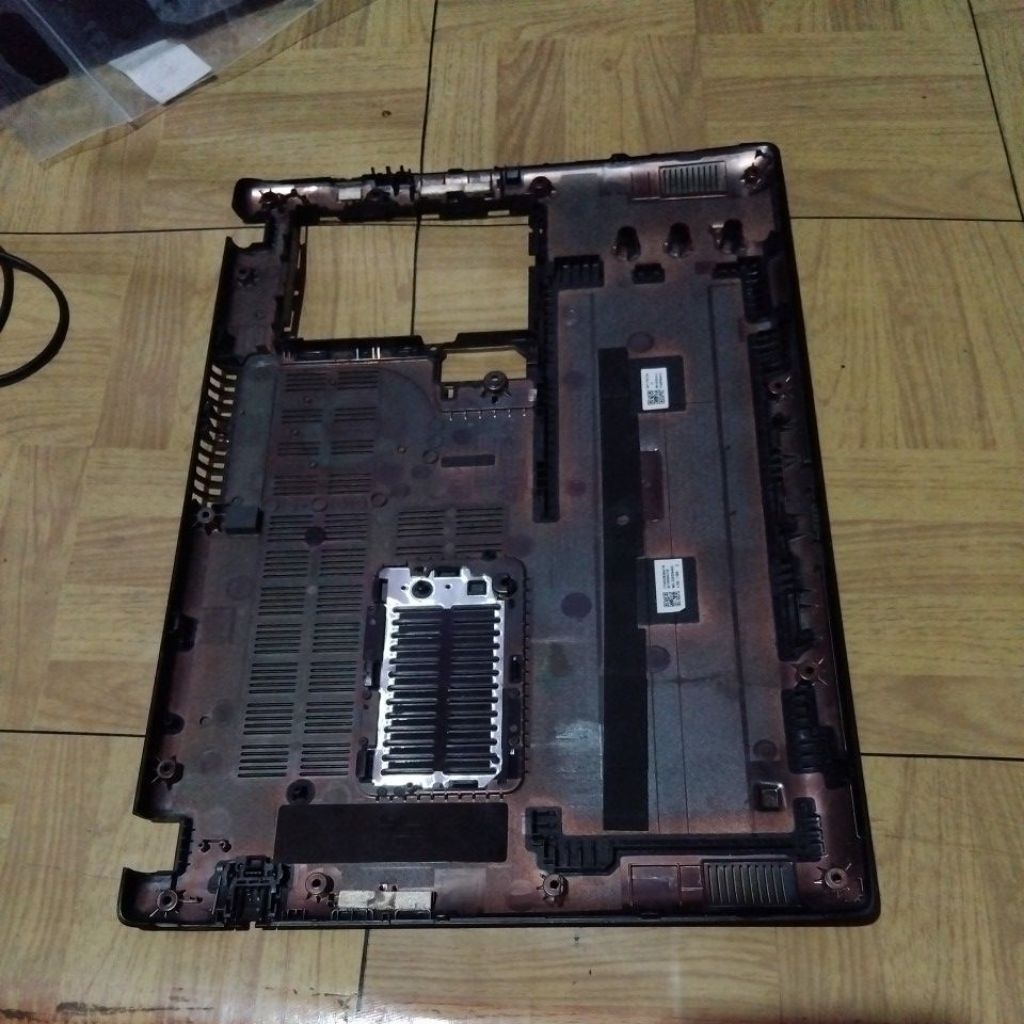 Casing bawah acer aspire 3 A314-32