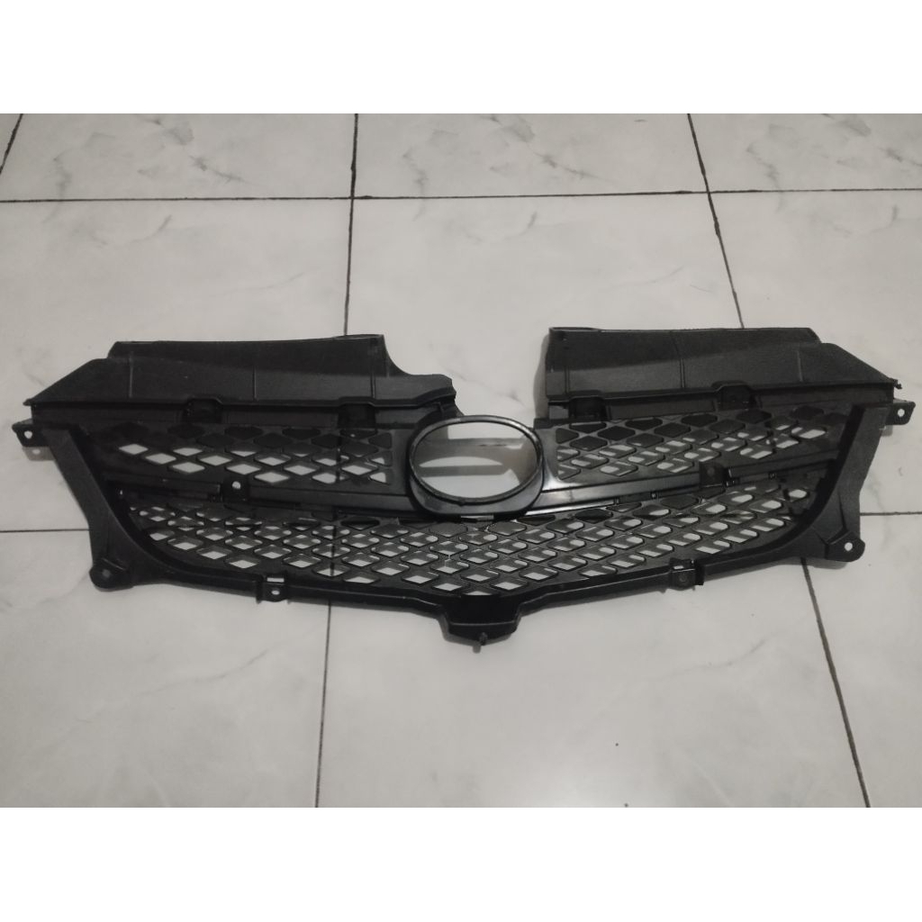 (Original)grill radiator belakang toyota avanza/xenia tahun 2007-2011