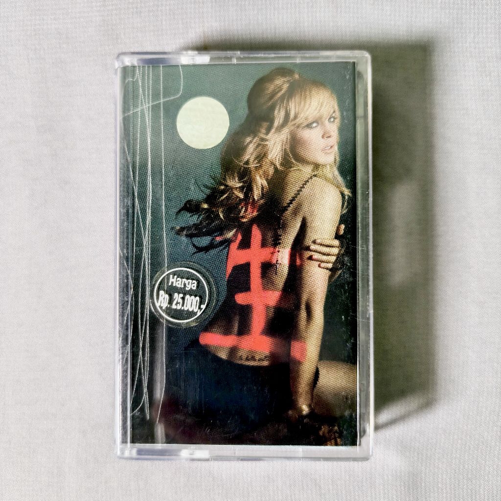 Kaset Lindsay Lohan - A Little More Personal (RAW)