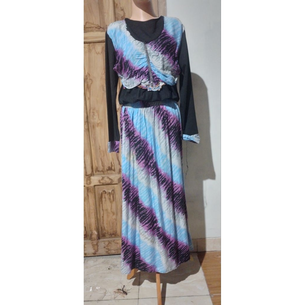 gamis hitam  motif pl