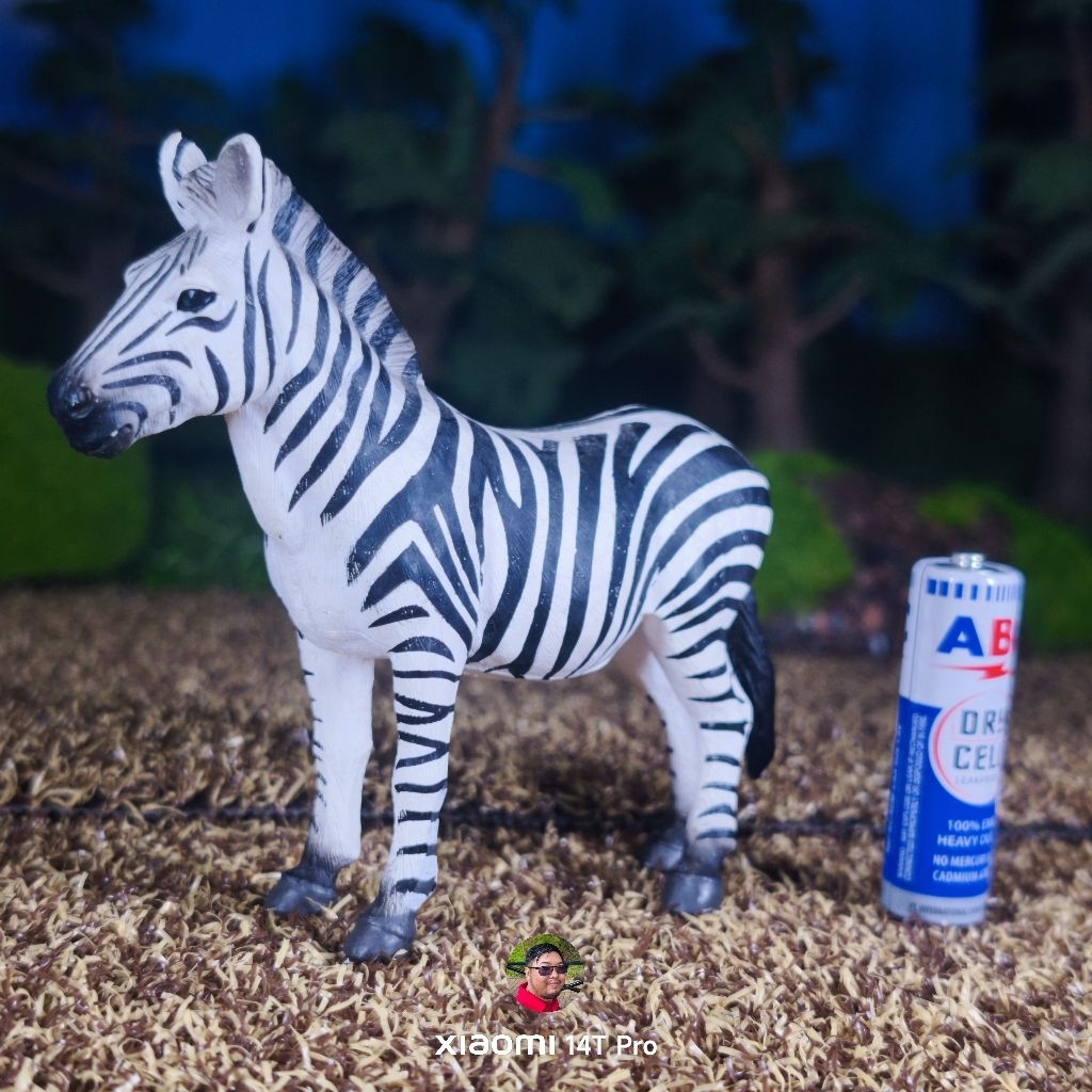 Mojo Fun 2014 Zebra figure